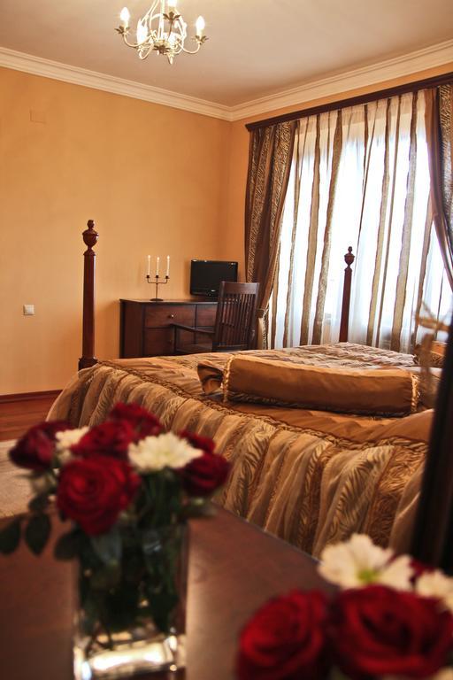 Tsaghkunq Guest House Севан Номер фото